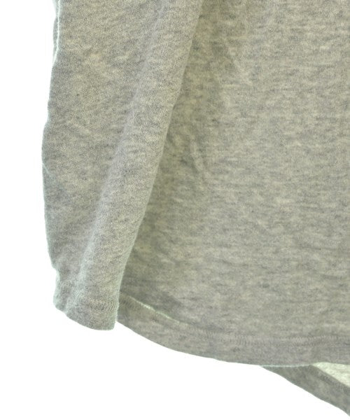 s'yte เสื้อยืด/เสื้อท็อปส์