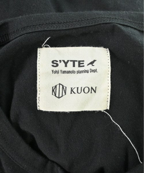 s'yte เสื้อยืด/เสื้อท็อปส์