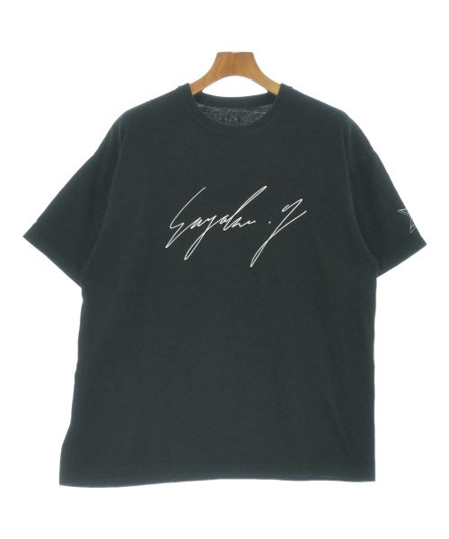 s'yte เสื้อยืด/เสื้อท็อปส์