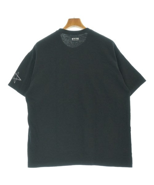 s'yte เสื้อยืด/เสื้อท็อปส์