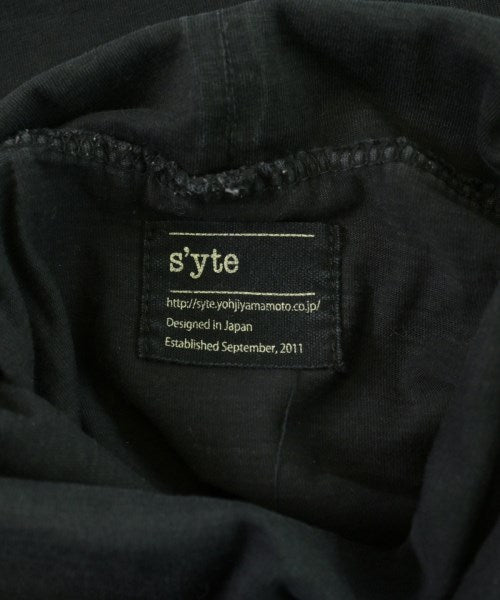 s'yte เสื้อยืด/เสื้อท็อปส์