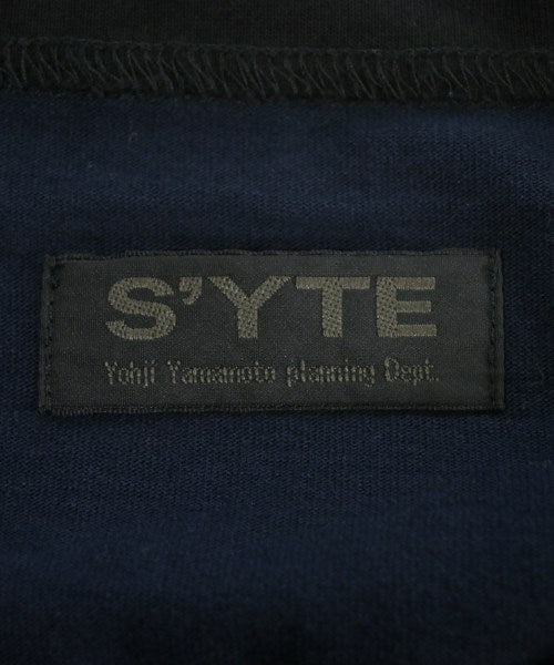 s'yte เสื้อยืด/เสื้อท็อปส์
