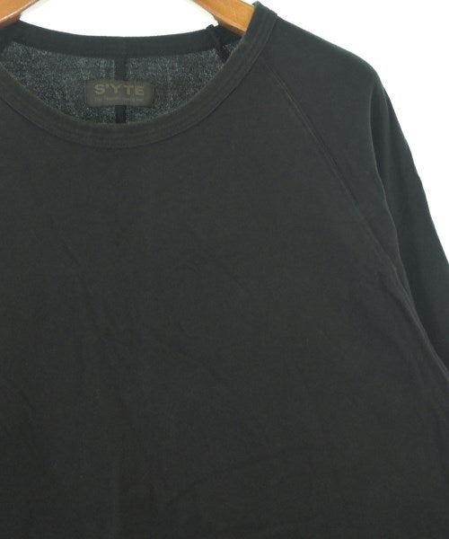 s'yte เสื้อยืด/เสื้อท็อปส์