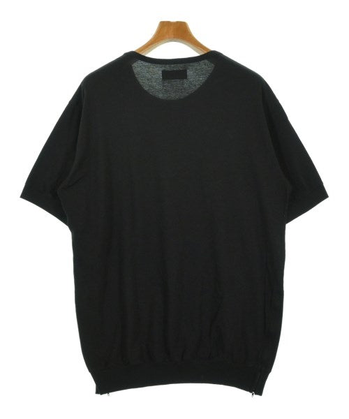 s'yte เสื้อยืด/เสื้อท็อปส์