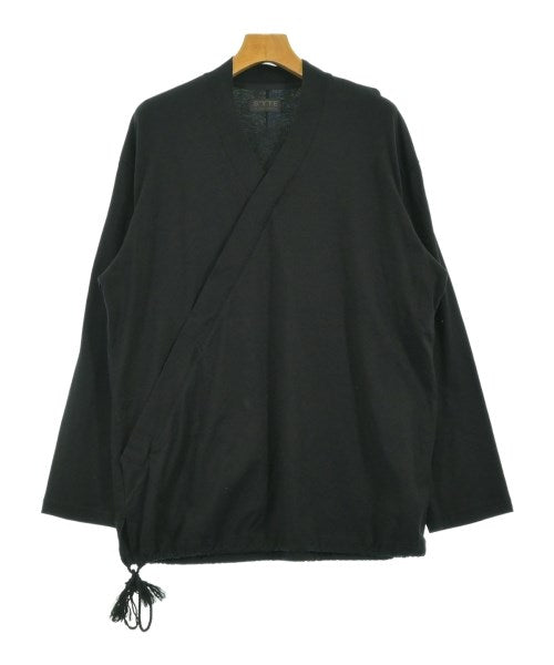 s'yte เสื้อยืด/เสื้อท็อปส์