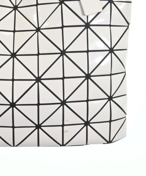 BAO BAO ISSEY MIYAKE กระเป๋าถือขนาดใหญ่