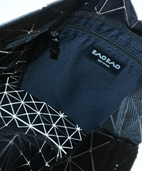 BAO BAO ISSEY MIYAKE กระเป๋าถือขนาดใหญ่
