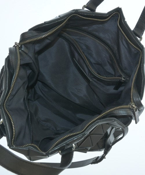 BAO BAO ISSEY MIYAKE กระเป๋าสะพาย