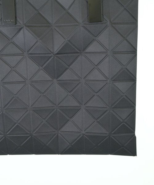 BAO BAO ISSEY MIYAKE กระเป๋าถือขนาดใหญ่