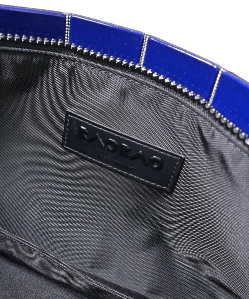 BAO BAO ISSEY MIYAKE คลัตช์