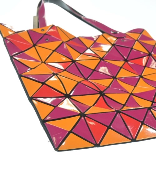 BAO BAO ISSEY MIYAKE กระเป๋าถือขนาดใหญ่