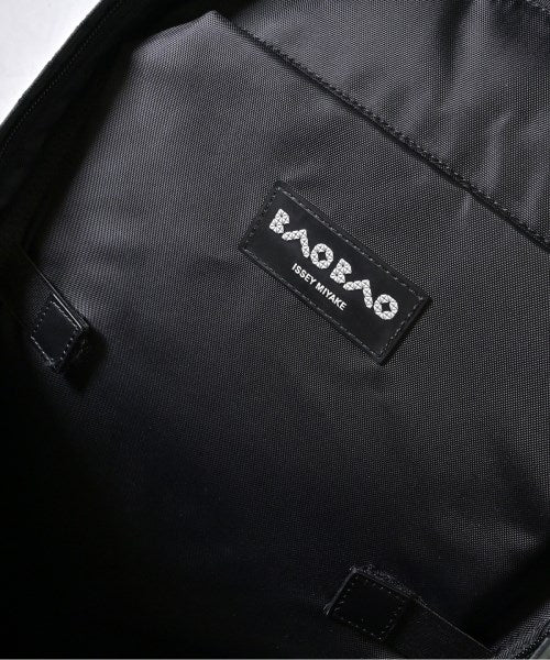 BAO BAO ISSEY MIYAKE เป้สะพายหลัง