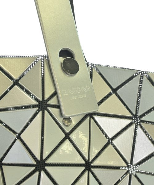 BAO BAO ISSEY MIYAKE กระเป๋าถือขนาดใหญ่