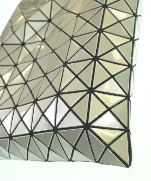 BAO BAO ISSEY MIYAKE กระเป๋าถือขนาดใหญ่