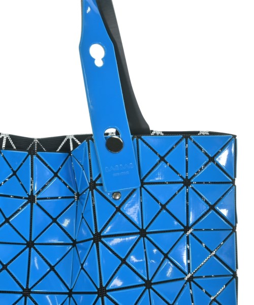 BAO BAO ISSEY MIYAKE กระเป๋าถือขนาดใหญ่