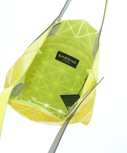 BAO BAO ISSEY MIYAKE กระเป๋าถือขนาดใหญ่