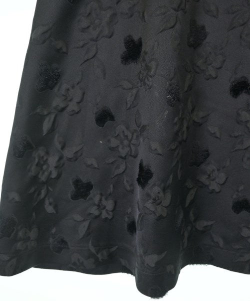noir kei ninomiya กระโปรงยาวถึงเข่า