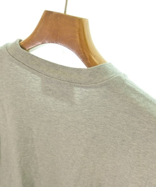 ami เสื้อยืด/เสื้อท็อปส์
