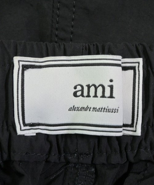 ami กางเกงขาสั้น