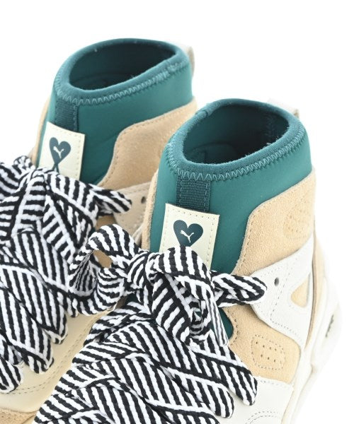 ami รองเท้าผ้าใบ