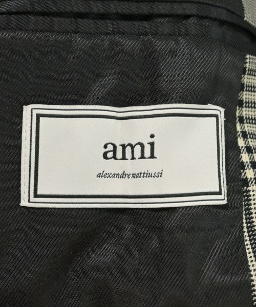 ami ชุดสูทแบบครบเซต (อื่นๆ)