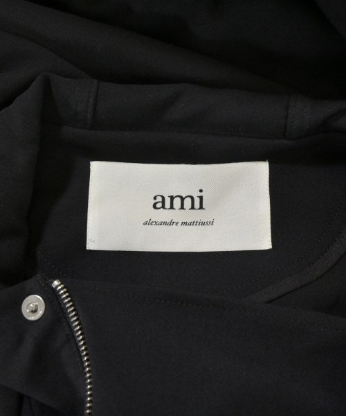 ami แจ็คเก็ตเบลาส์ อื่น