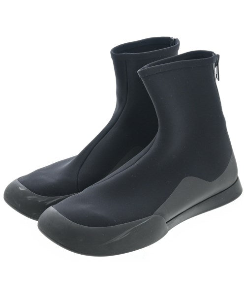 THE ROW รองเท้าผ้าใบ