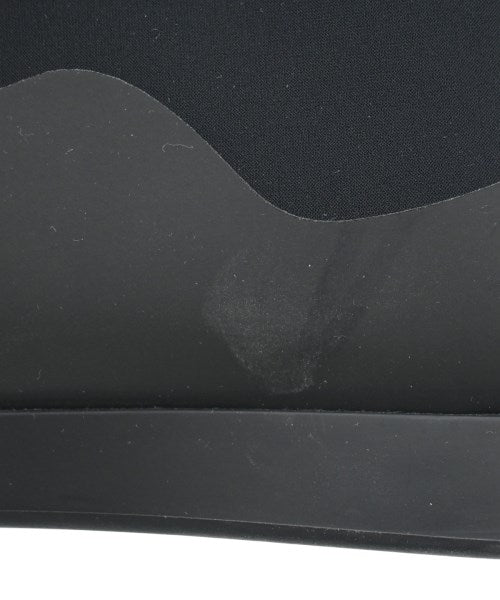 THE ROW รองเท้าผ้าใบ