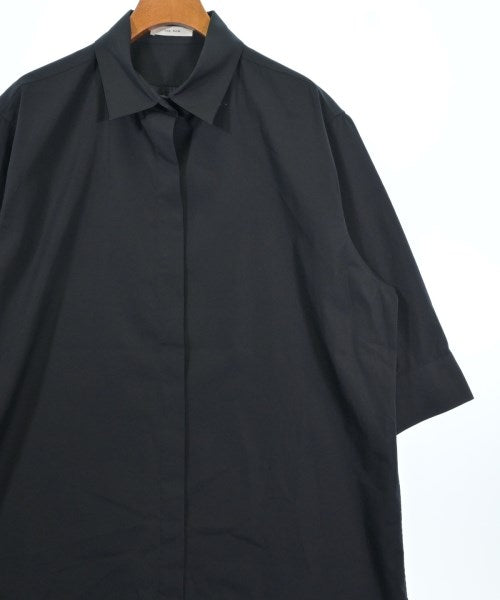 THE ROW เสื้อลำลอง