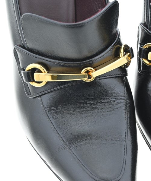 THE ROW รองเท้าส้นสูง