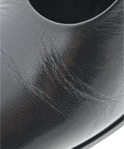 THE ROW รองเท้าส้นสูง