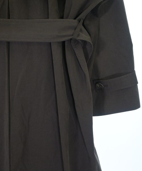 THE ROW เสื้อกันฝน