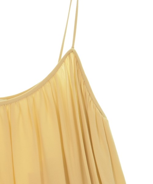 THE ROW เสื้อลำลอง