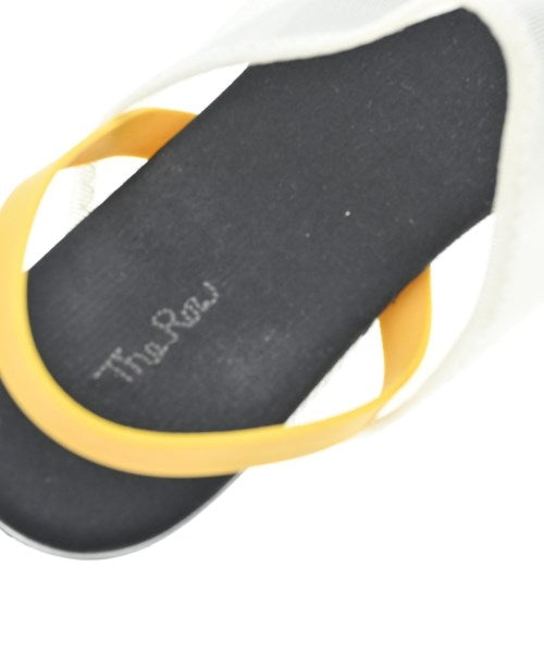 THE ROW รองเท้าแตะ