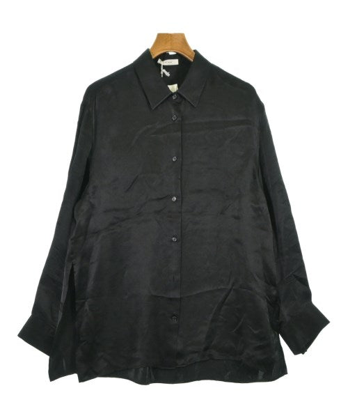 THE ROW เสื้อลำลอง