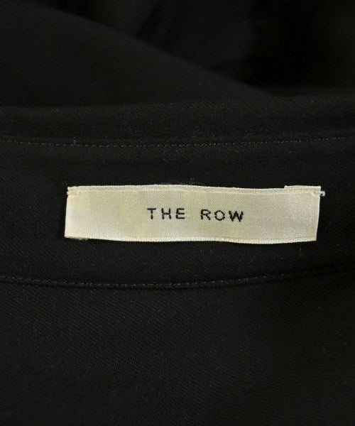 THE ROW เสื้อลำลอง