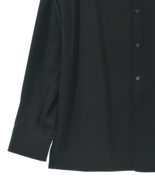 THE ROW เสื้อลำลอง