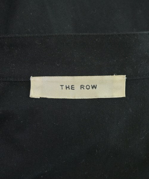 THE ROW เสื้อลำลอง