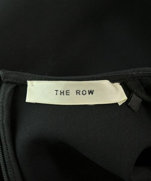 THE ROW เสื้อลำลอง