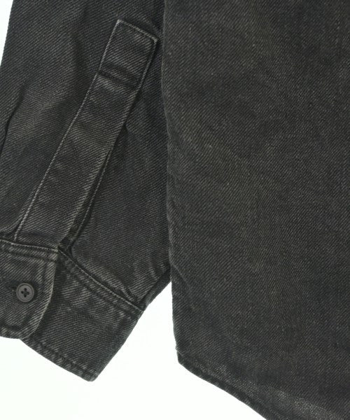 THE ROW เสื้อลำลอง