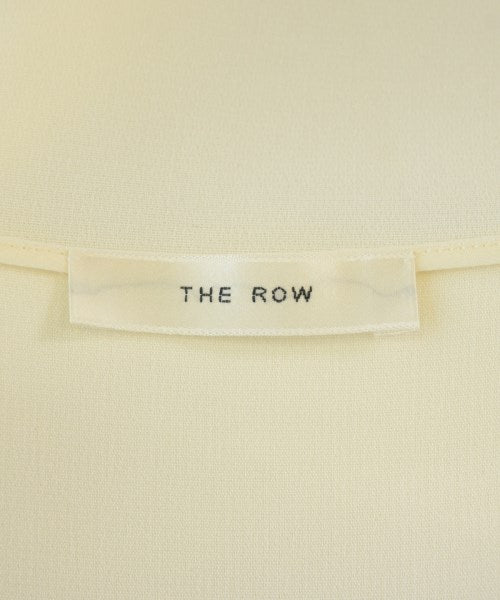THE ROW เสื้อลำลอง