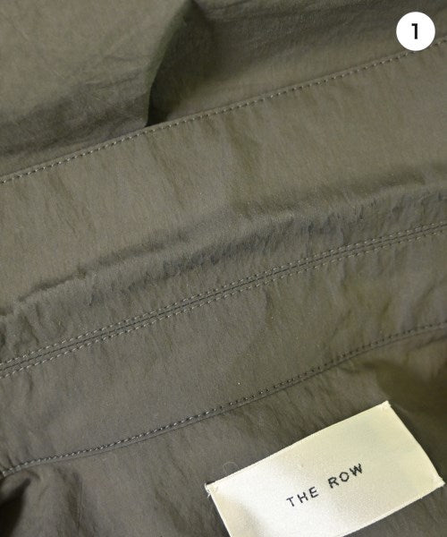 THE ROW เสื้อลำลอง