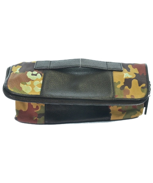 3.1 Phillip Lim คลัตช์