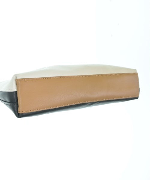 3.1 Phillip Lim คลัตช์
