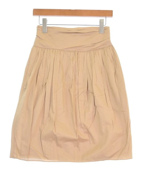 3.1 Phillip Lim กระโปรงยาวถึงเข่า