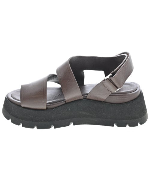 3.1 Phillip Lim รองเท้าแตะ