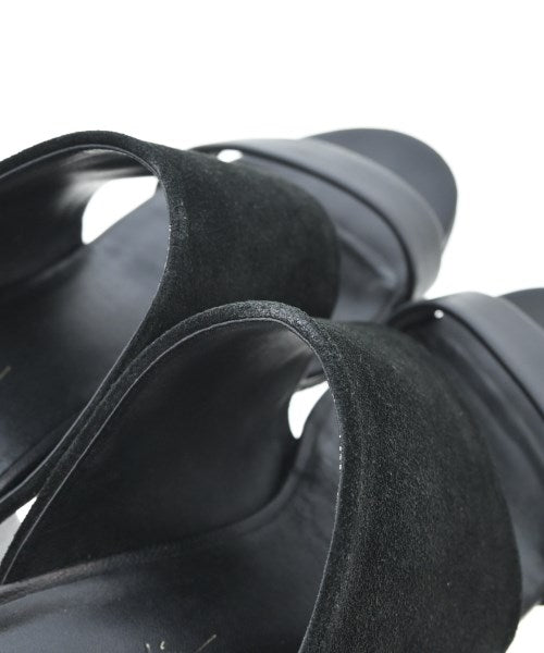 3.1 Phillip Lim รองเท้าแตะ