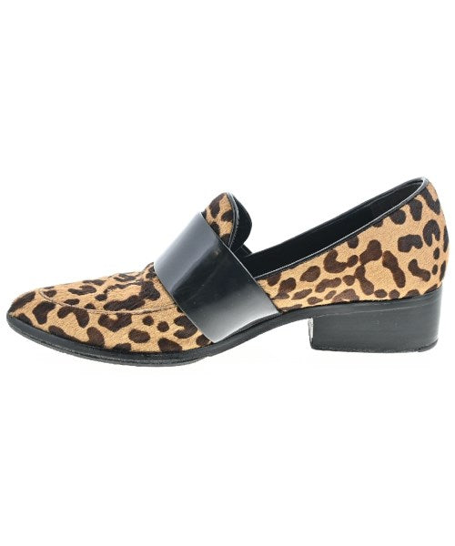3.1 Phillip Lim รองเท้าส้นสูง