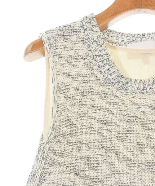 3.1 Phillip Lim เสื้อกั๊ก