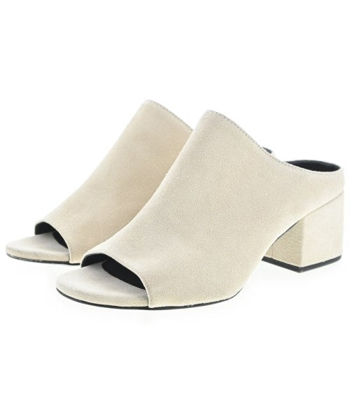 3.1 Phillip Lim รองเท้าแตะ